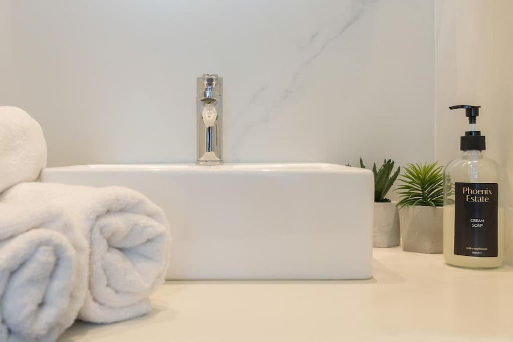 Solasta Residence Marpissa Luaran gambar